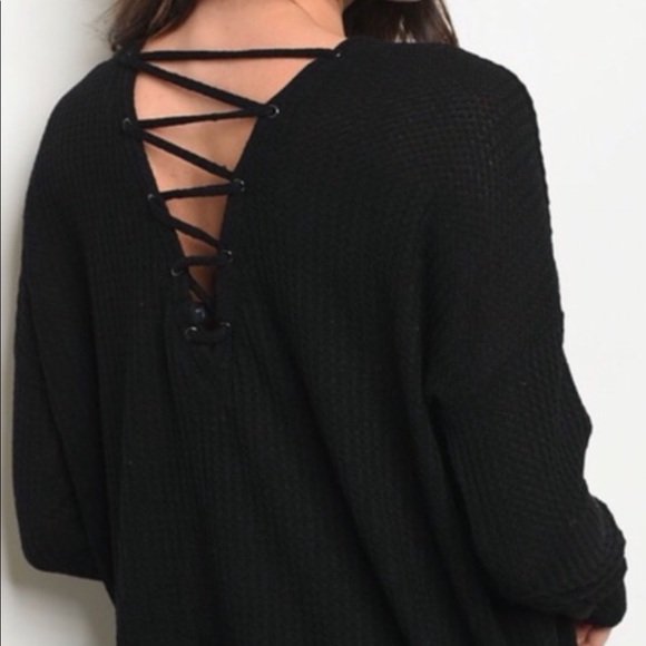 BLACK WAFFLE LACE UP THE BACK DETAIL TOP - Picture 2 of 7